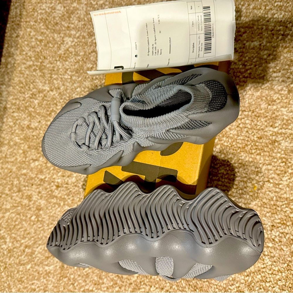 Adidas- Unisex Yeezy 450 Shoes (IG5530) Size: 4 mens or 5.5 womens